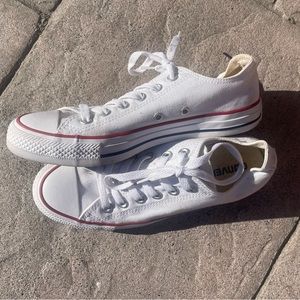 White low top converse